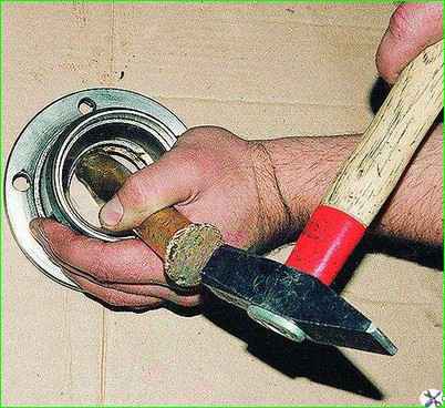 Заміна підшипників маточини переднього колеса