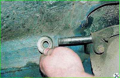 Замена втулок верхних рычагов