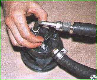 Промивання клапанів гідропідсилювача керма