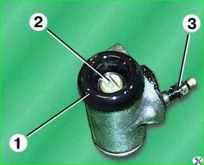 Разборка тормозного цилиндра