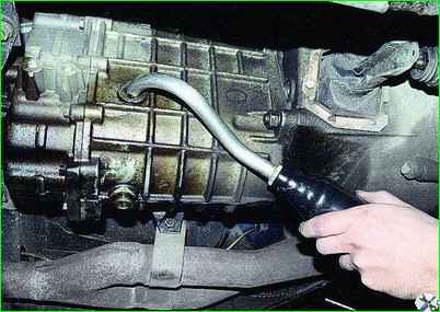 Замена масла в коробке передач