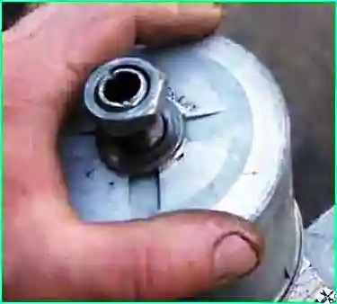 Replacing the oil filter GAZ-53, GAZ-66