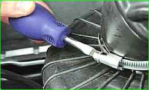 Removal and installation of the throttle unit of the ZMZ-40524 engine