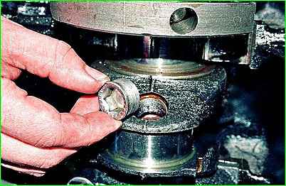 Розбирання колінчастого валу