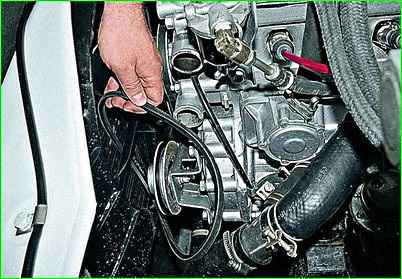 Замена и регулировка натяжения ремней привода агрегатов с двигателем ЗМЗ-402