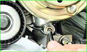 Austausch der Kühlmittelpumpe