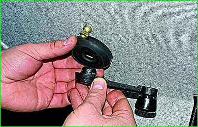 Снятие обивки передней двери ГАЗ-2705