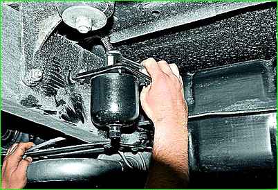 Desmontaje del filtro de sumidero