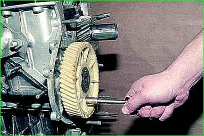 Разборка двигателя ЗМЗ-402