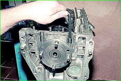 Разборка двигателя ЗМЗ-402