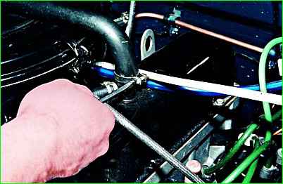 Ajuste de espacios libres ZMZ-402 GAZ-2705