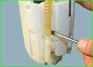 Ремонт паливного модуля автомобіля ГАЗ-2705