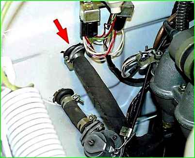 Desmontaje e instalación del motor ZMZ 405 GAZ-2705