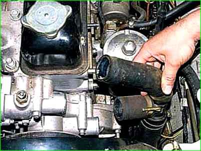 Зняття та встановлення головки циліндрів