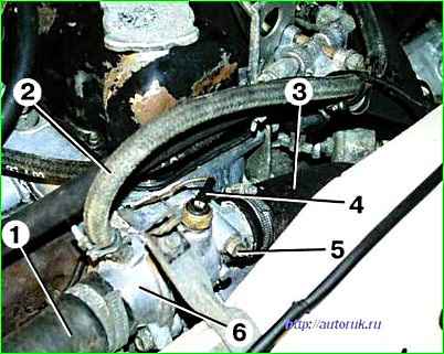 Замена термостата на двигателе ЗМЗ-402