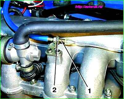 Ajuste del cable del acelerador