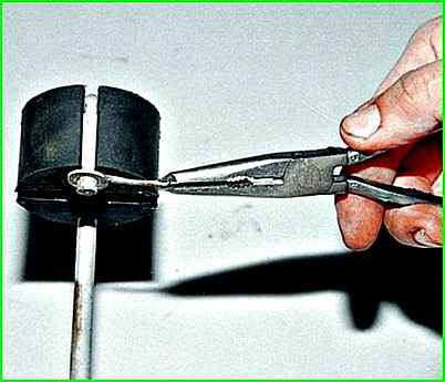 Cómo reemplazar el silenciador y el resonador del automóvil GAZ-2705