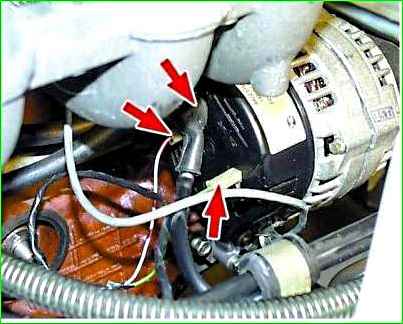 Checking and replacing generator brushes