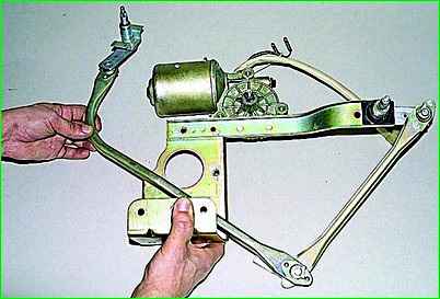 Снятие и разборка стеклоочистителя ГАЗ-2705