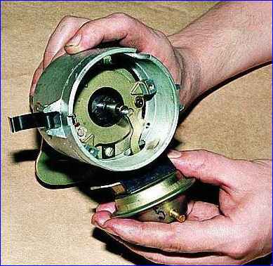 Ignition system engine 402 GAZ-2705