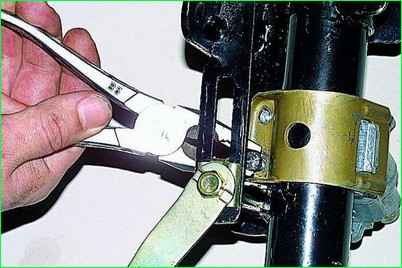 Cómo reemplazar el interruptor de encendido de un automóvil Gazelle