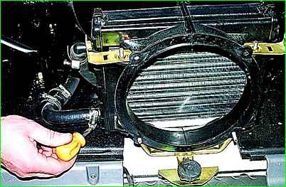 Removing the additional heater radiator