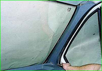 Aus- und Einbau der Instrumententafel GAZ-2705