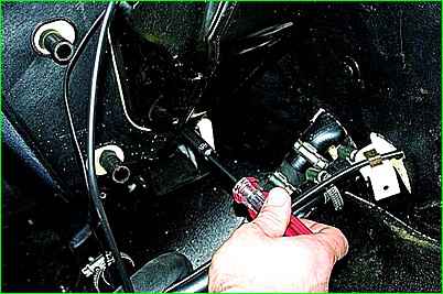 Cómo quitar e instalar el calentador del automóvil GAZ-2705