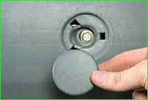 Как снять и установить бампер и усилитель бампера автомобиля ГАЗ-2705