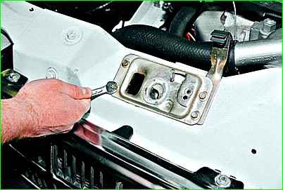 Сорғыштың құлпын және оның жетегін алу