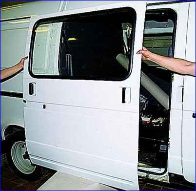 Зняття, встановлення та регулювання зсувних дверей автомобіля Газель