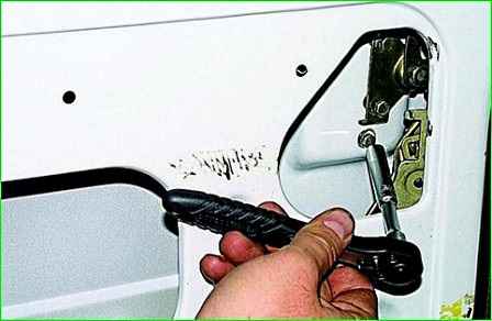 Зняття замку зсувні двері ГАЗ-2705