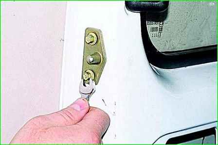 Зняття замку зсувні двері ГАЗ-2705