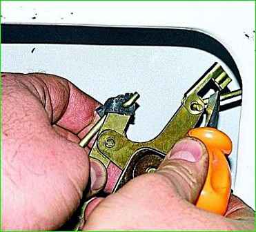 Зняття замку зсувні двері ГАЗ-2705