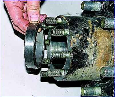 Как заменить и отрегулировать подшипники задних колес автомобиля Газель