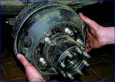 Как заменить и отрегулировать подшипники задних колес автомобиля Газель