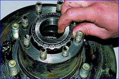 Как заменить и отрегулировать подшипники задних колес автомобиля Газель