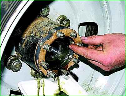 Снятие полуоси ГАЗ-2705