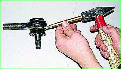 Заміна рульових тяг та шарнірів ГАЗ-2705