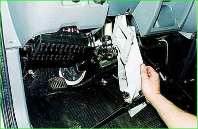 Extracción del conjunto de pedal