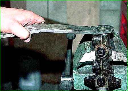 Тежегіш негізгі цилиндрін бөлшектеу және құрастыру