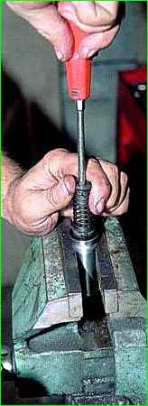 Тежегіштердің басты цилиндрін бөлшектеу және құрастыру