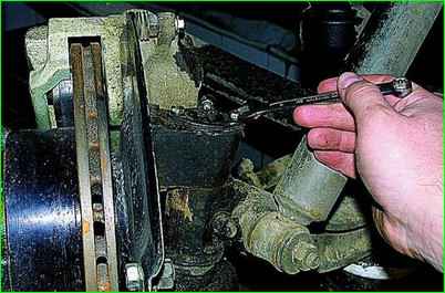 Austausch des Bremssattels GAZ-2705