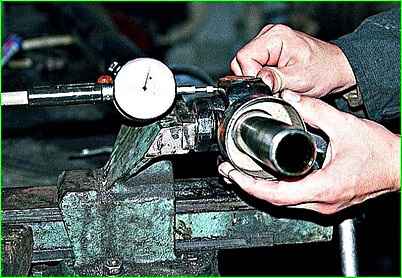 Осмотр, проверка и смазка карданной передачи