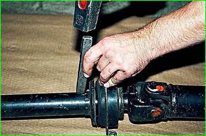 Разборка карданной передачи