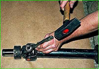 Разборка карданного шарнира