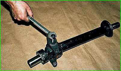 Разборка карданного шарнира