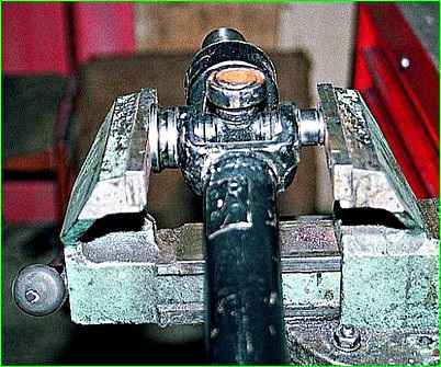 Разборка карданного шарнира