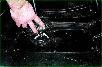 Снятие установка коробки передач ГАЗ-2705