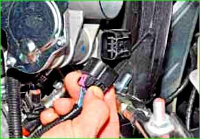 Снятие дроссельного узла